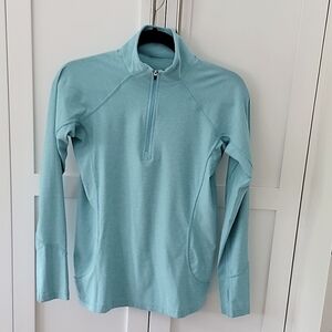 Straight Down - quarter zip, signature Golden Door long sleeve shirt. Size XS